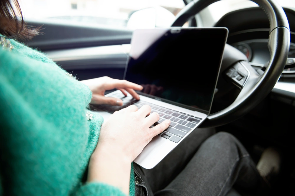 charge your laptop in the car
